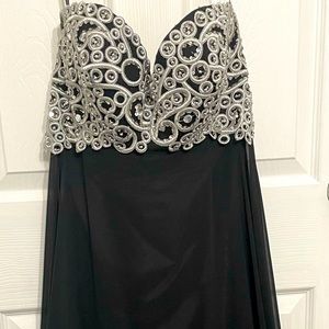 Prom Dress (Fiesta)